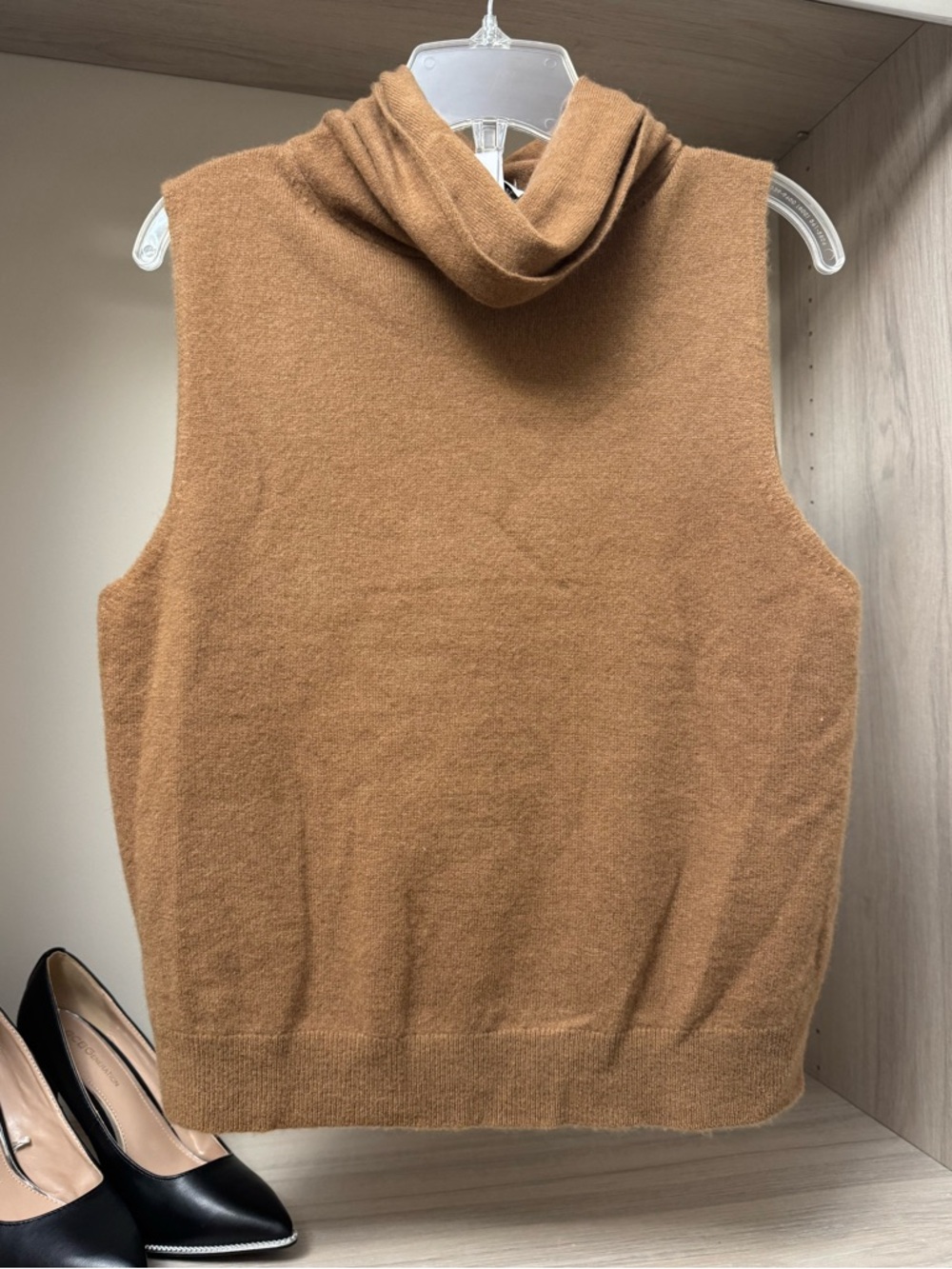 Aritzia cashmere Camel Sleeveless Turtleneck Sweater Vest